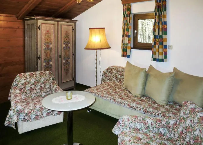 Waldruh By Interhome בית נופש טלפס